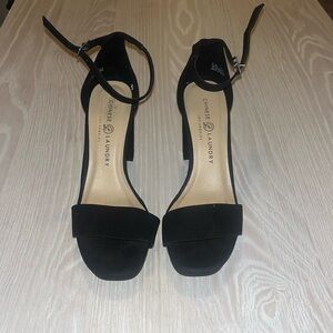 Simple, black heel, size 8